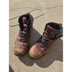 Red Wing Men's Work Boots Model 2413